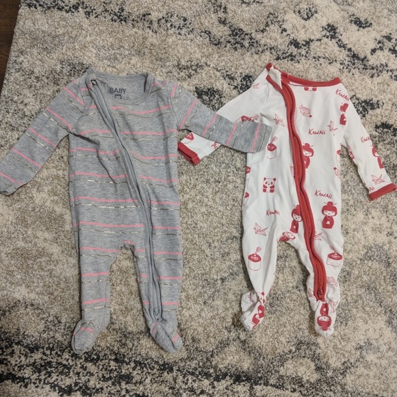 Cotton On Baby footies - Picture 1 of 3